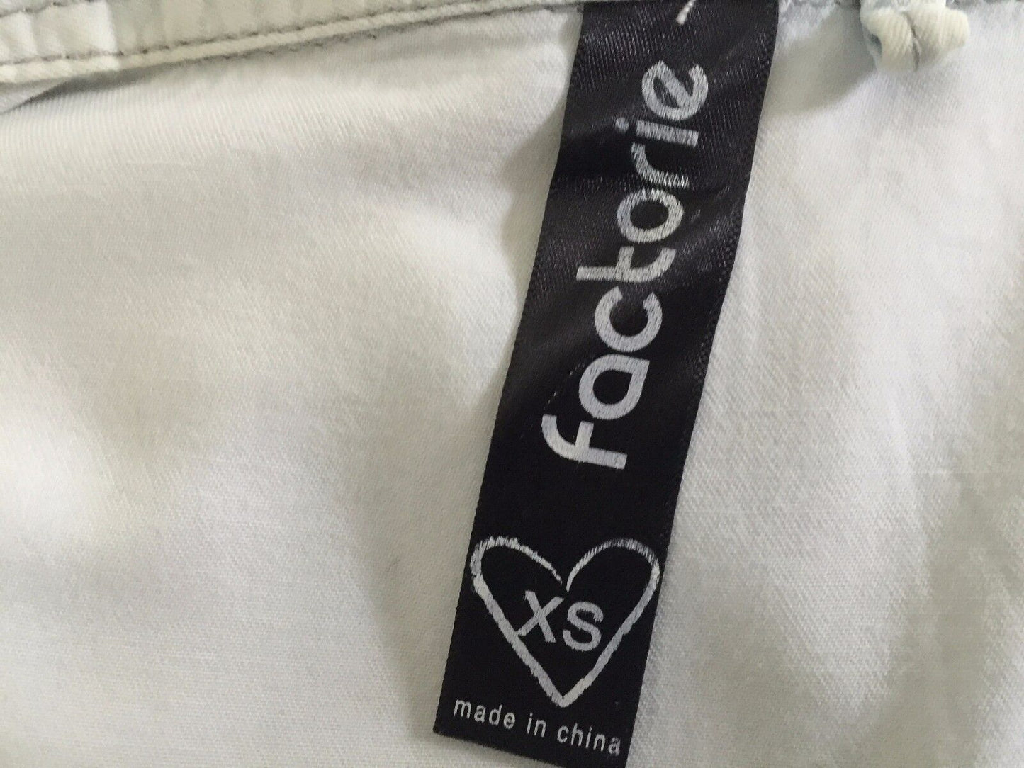 FACTORIE Top Soft Chambray Look Long Sleeve Fitted Size XS 10