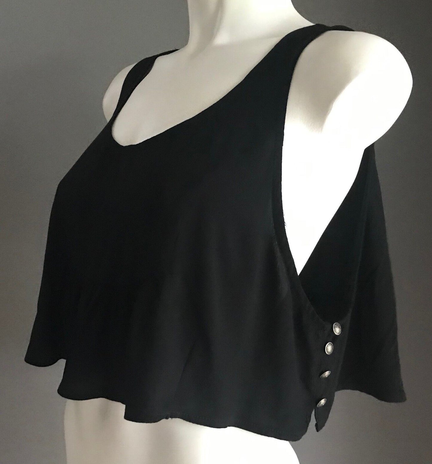 RUMOURS BOUTIQUE Crop Top Black Sleeveless Ruffle Hem Singlet Ladies Size 8 NEW