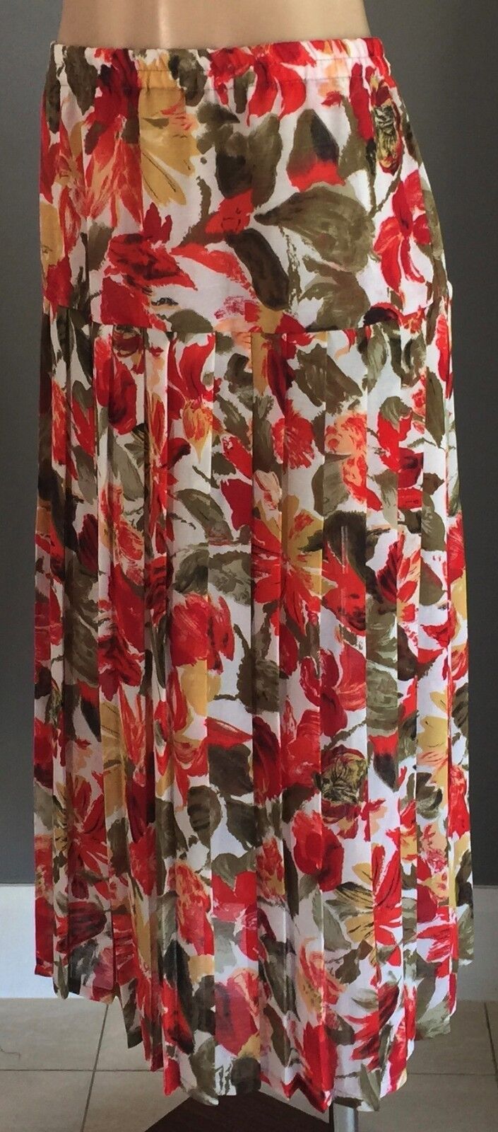 Vintage Skirt Pleat Bright MultiColoured Elastic Waist Ladies Size 16 Boho