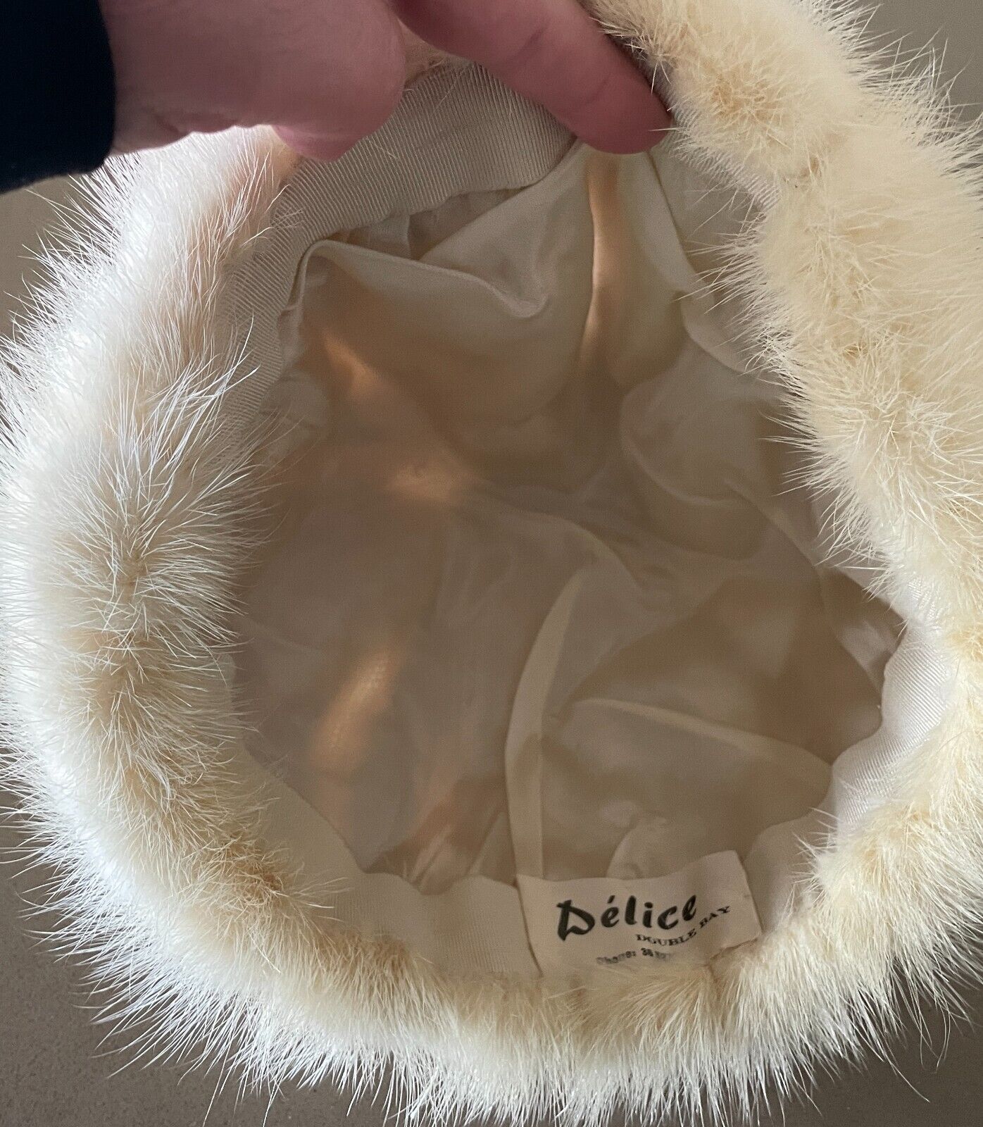 Vintage DELICE DOUBLE BAY Cream Fur Hat One Size Australia Winter Cap HandMade
