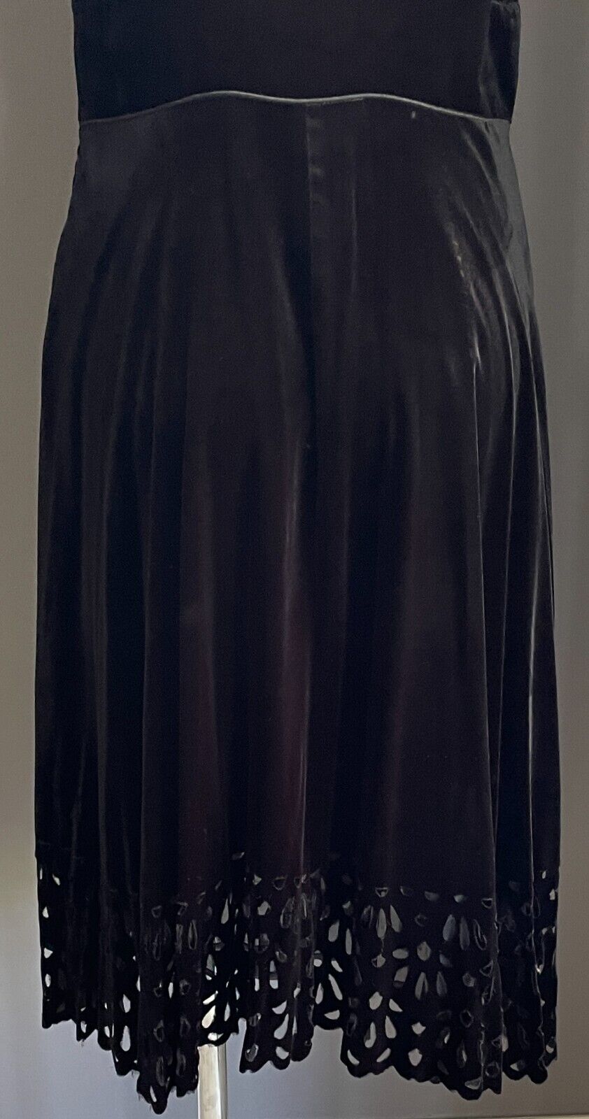 ZARA WOMAN Black Sleeveless Velour Empire Waist Cut Out Hem Dress Size EUR L