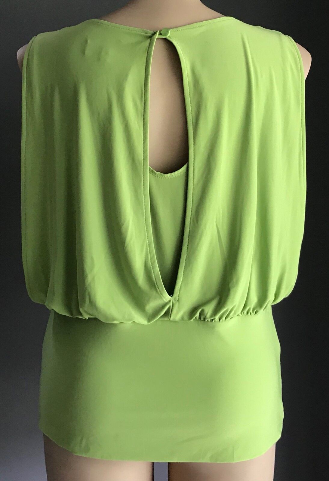 FRANK LYMAN Design Blouse Lime Green Sleeveless Stretch Hip Hugger Plus Size 20