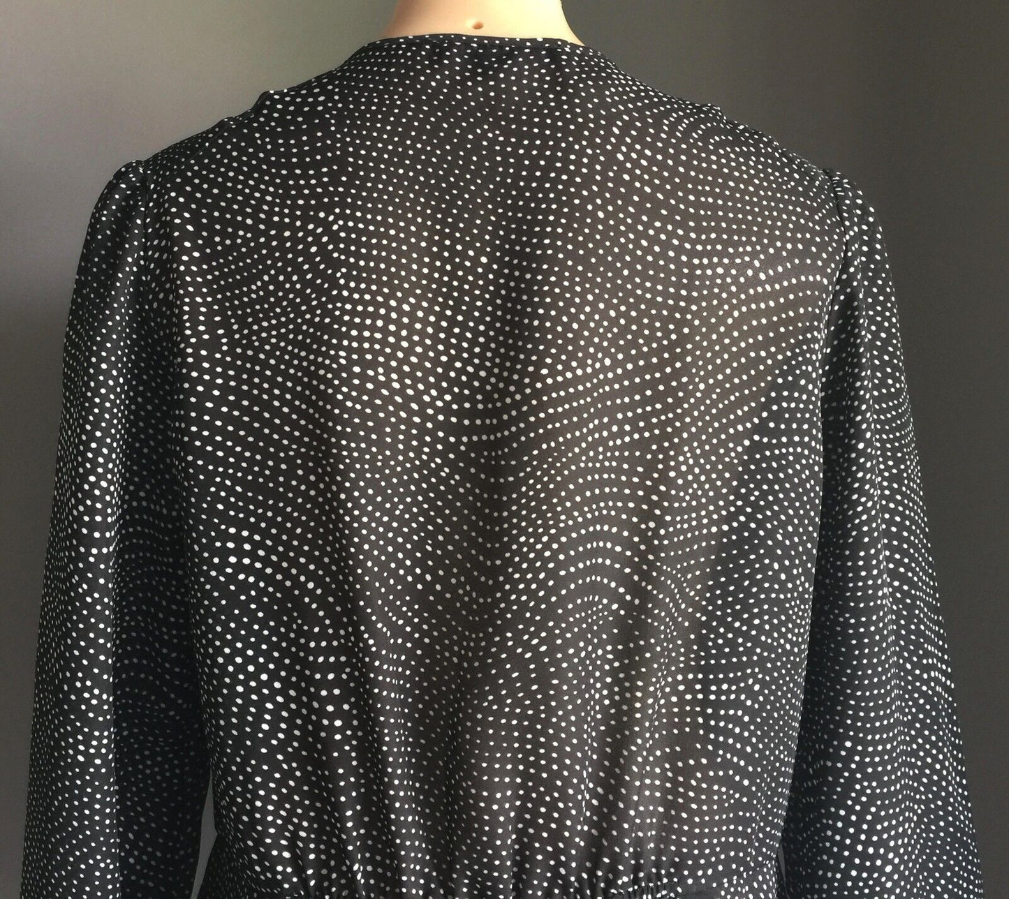 LIZ JORDAN Top Frilled Long Sleeve Sheer Black & White Polka Dot Size 12