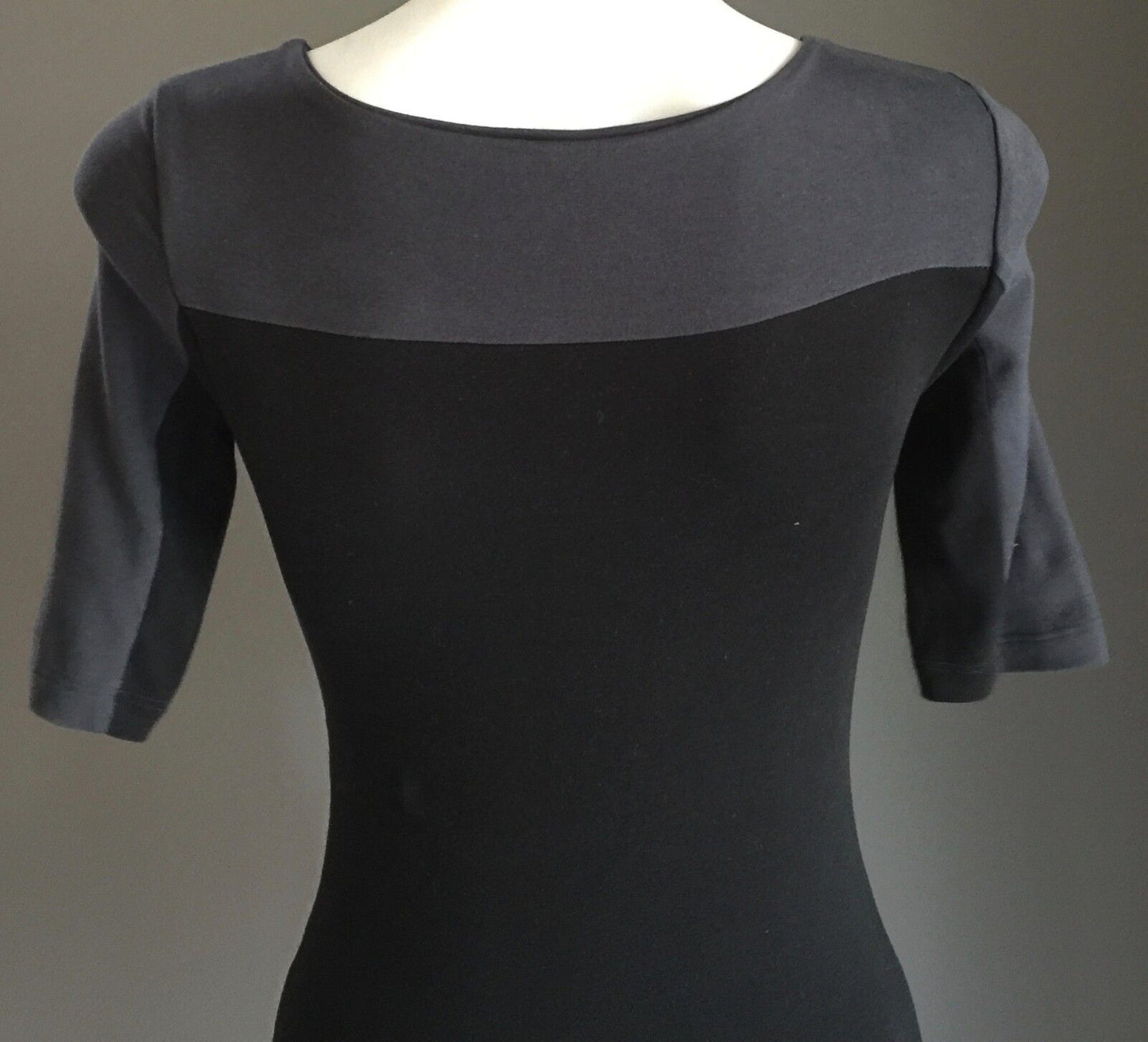 KOOKAI Bodycon Dress Grey & Black Stretch Ladies Size 1 AU 8 Stunning