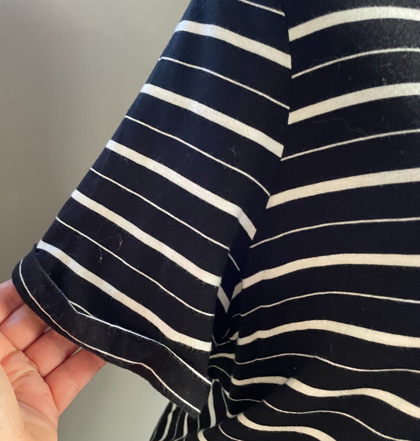 BELLE CURVE T-Shirt Black & White Stripe Short Cuffed Sleeve Plus Size 22 NEW