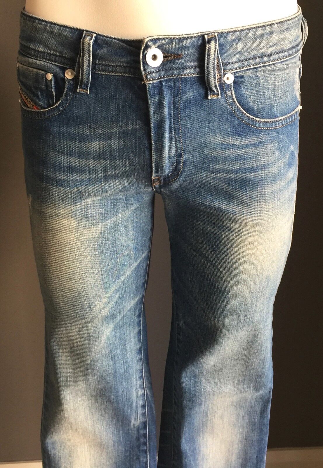 DIESEL "Rohny" Jeans Faded Denim Straight Leg Ladies Size 28W 32L Fab Retro Gem