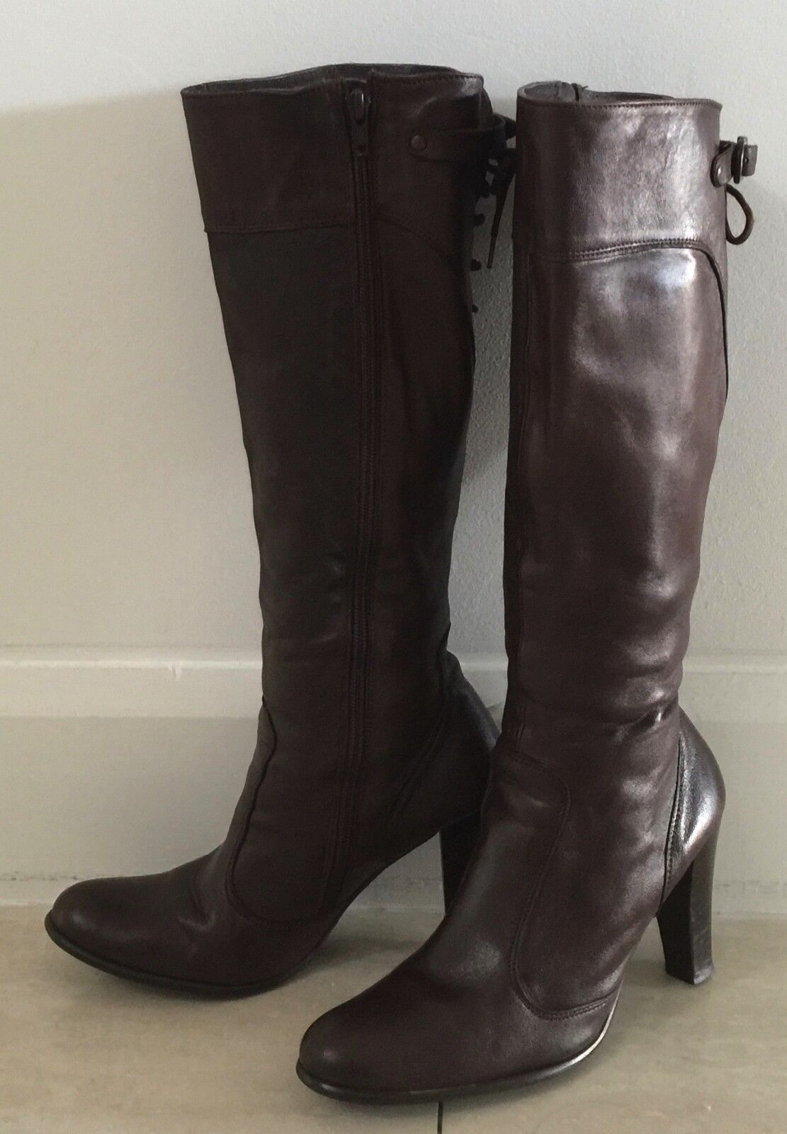 TORRETTI Boots Brown Leather Long Knee High Size 39 w Lace Up Back Ab Fab Ladies