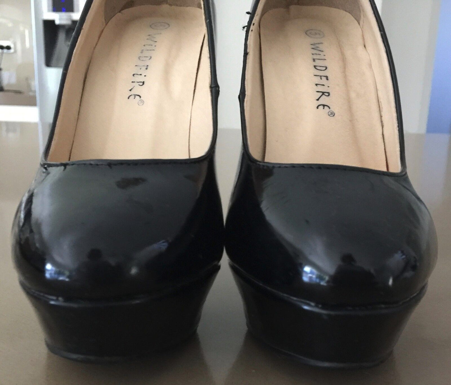 WILDFIRE Platform Shoes Black Patent Pleather Stiletto Pimps Size 5 Sexy