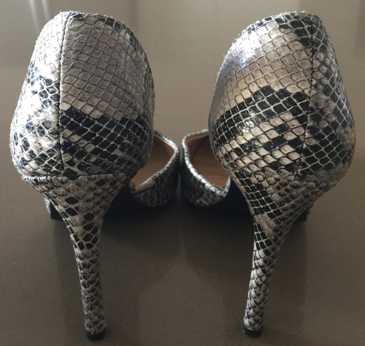 PIED A TERRE "Evoke" Stiletto Shoes Snakeskin Print Pleather Ladies Size 8
