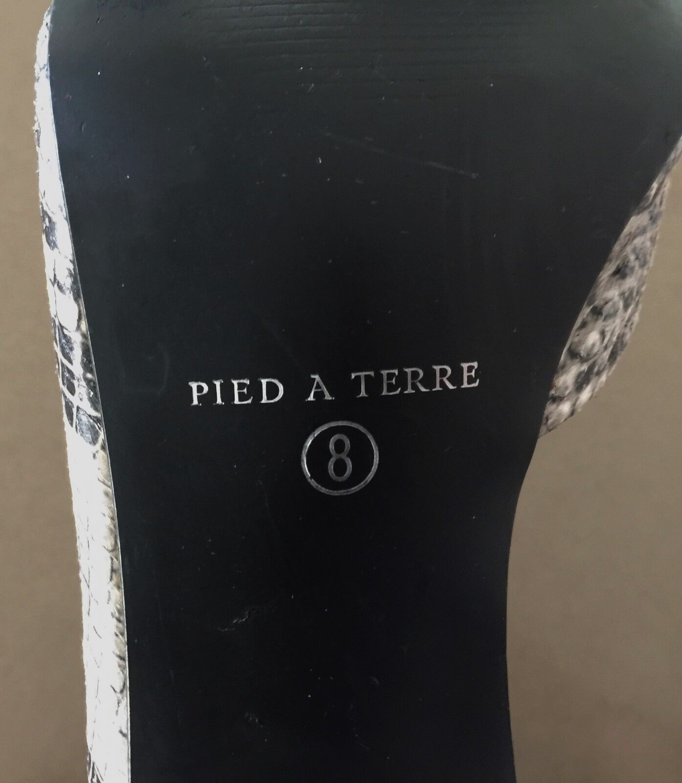 PIED A TERRE "Evoke" Stiletto Shoes Snakeskin Print Pleather Ladies Size 8