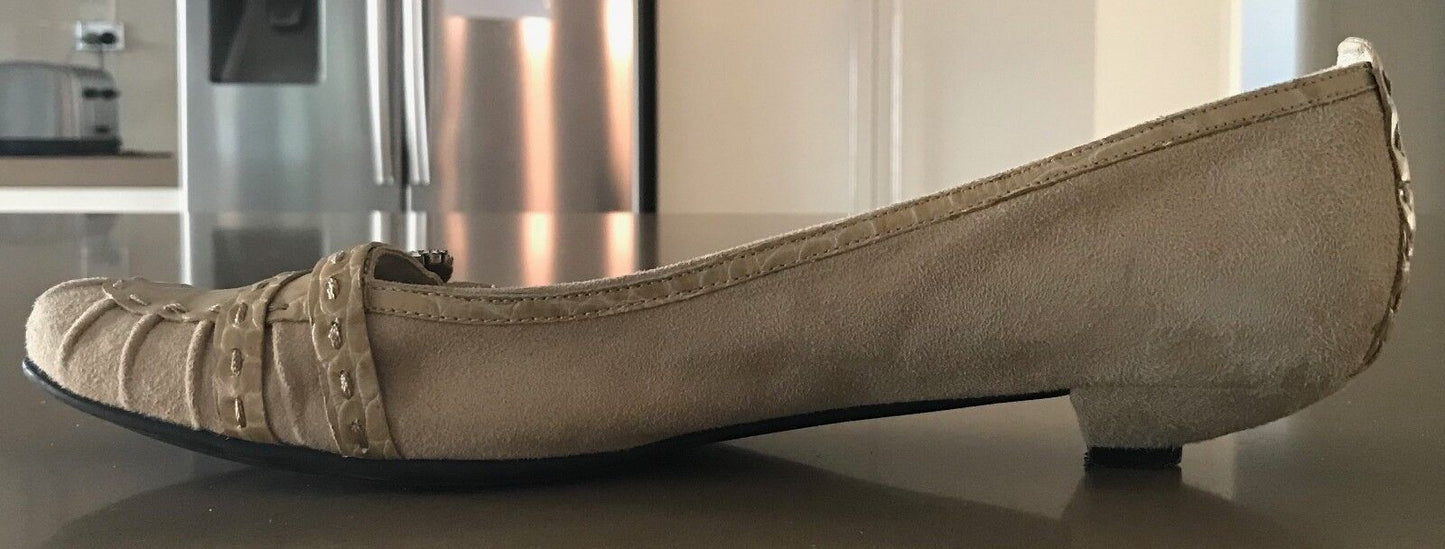 ENZO ANGIOLINI Kitten Heels Shoes Beige Suede Croc Trim Slip On Ladies Size 10 M