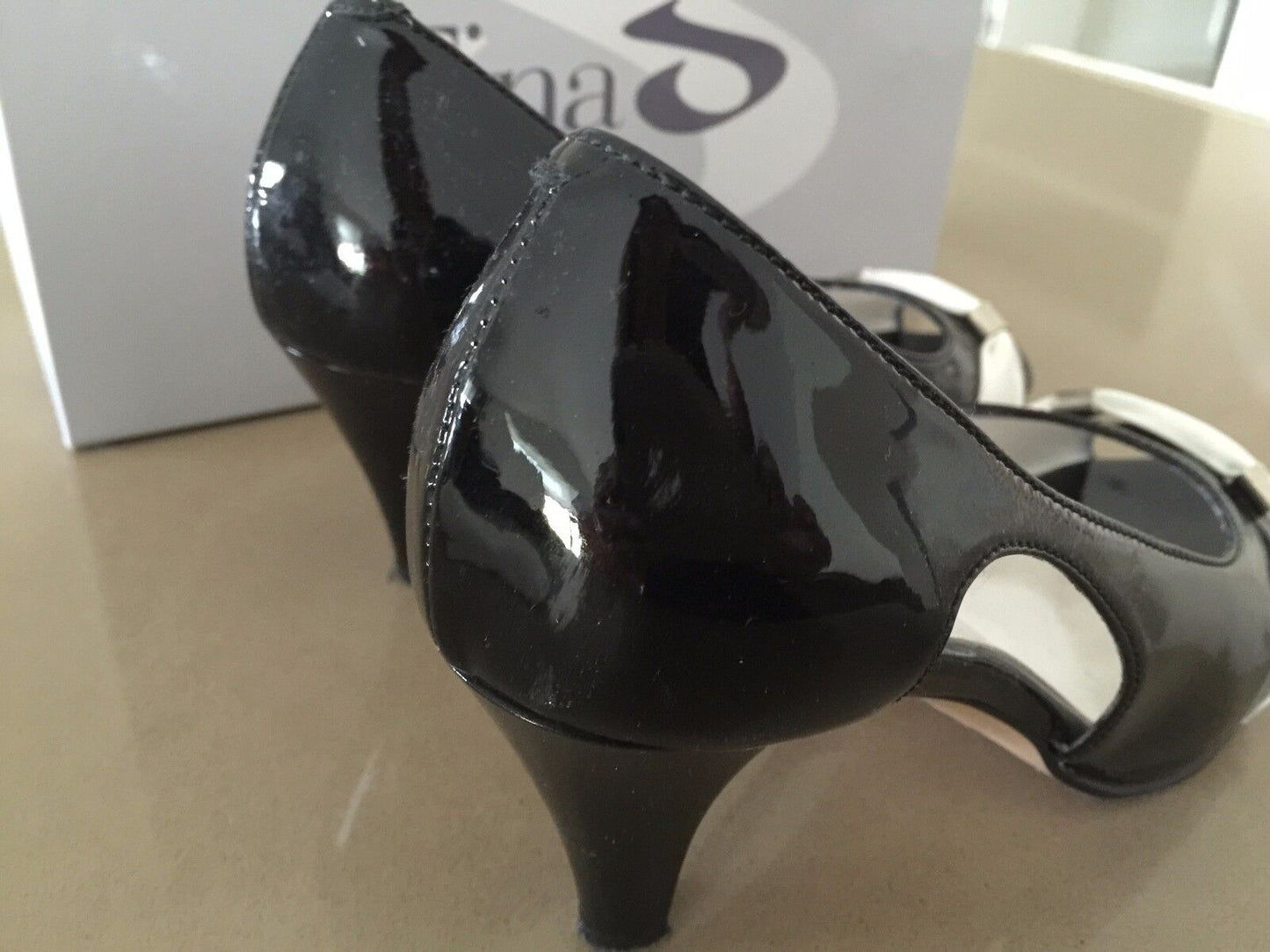TINA D Shoes Black & White Patent Leather Peep Toe 7cm Heel Ladies Size 35.5