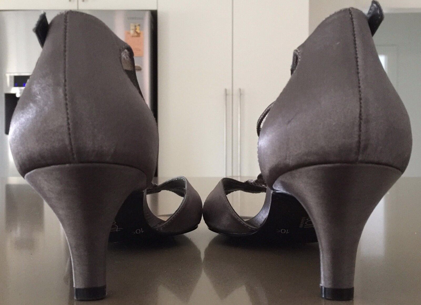 DIANA FERRARI SUPERSOFT Shoes T-Bar Kitten Heels Pewter Fabric Ladies 10 C NEW