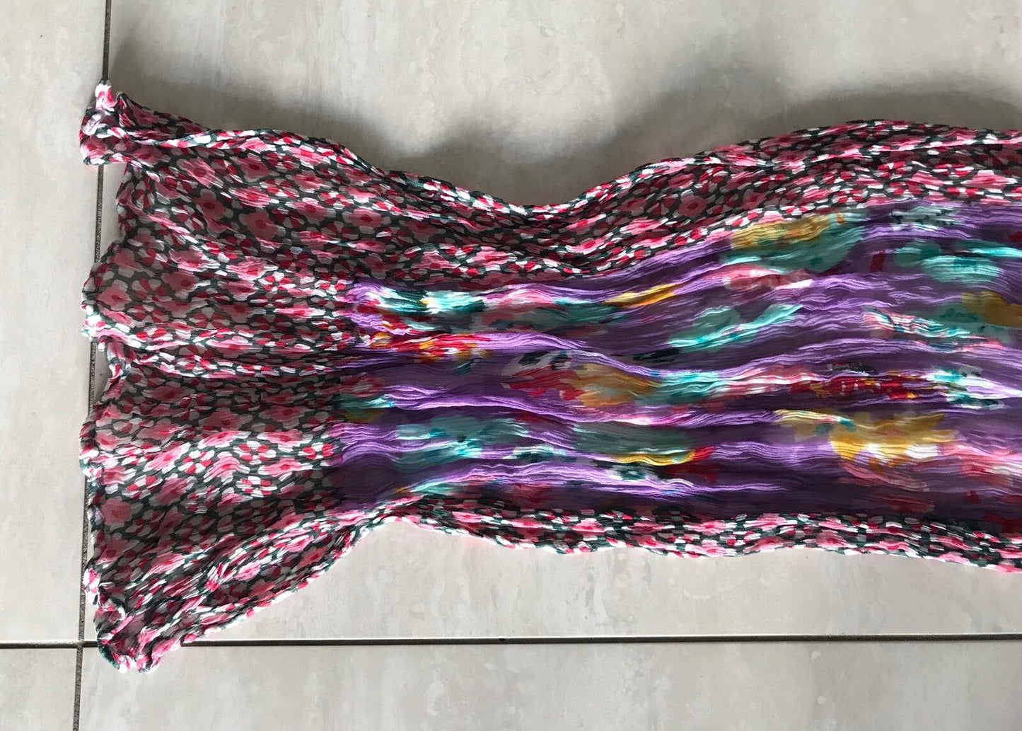 Ladies NECK SCARF MultiColour Floral Micro Crinkle Pleated Rectangle - Stunning!
