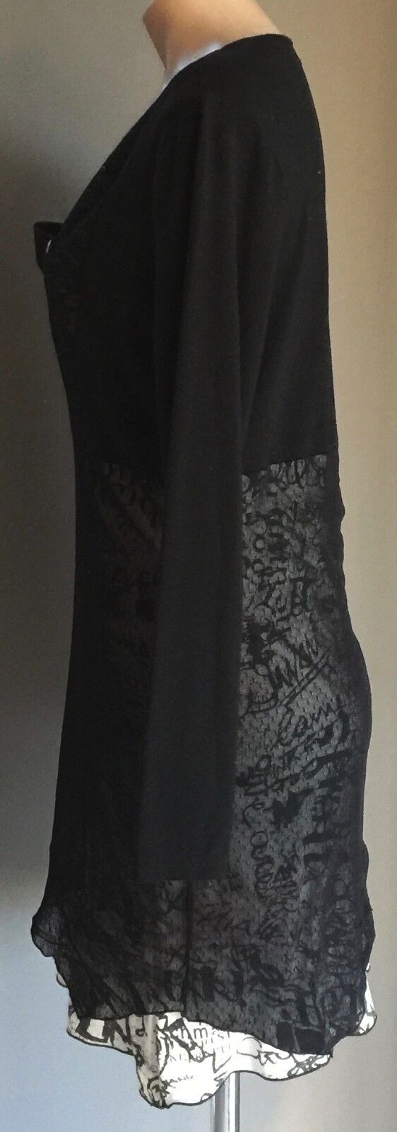 VIVID Top Tunic Monotone Long Sleeve Dress Sheer Overlay Size 12 Graffiti Print