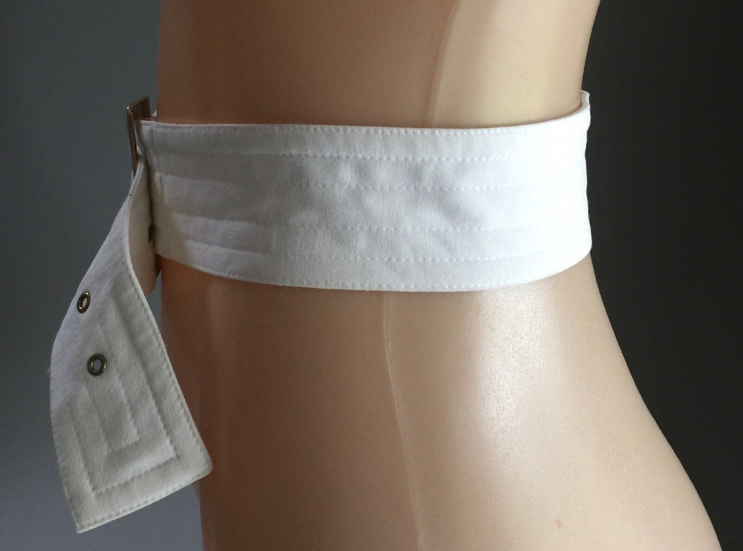 Vintage White Fabric Gold Buckle Belt Size 14 To fit Waist 79 - 92cm 5.5cm wide