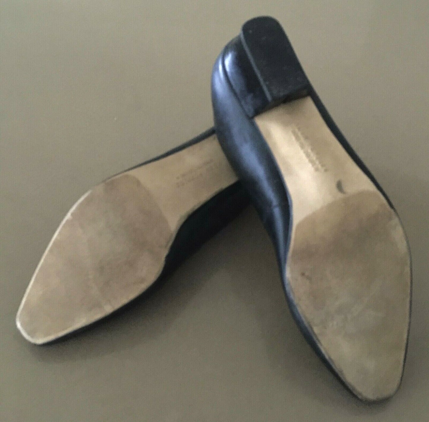 HUSH PUPPIES Size 9 Shoes Leather Low Heel Pumps * Comfy Classics Ladies