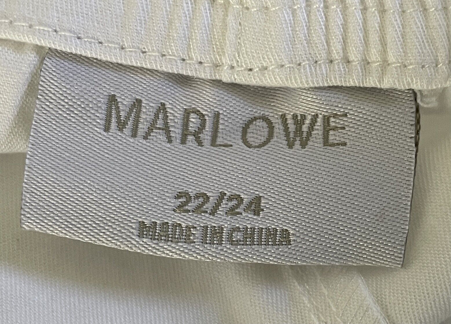 MARLOWE Skirt White Elastic Waist Straight Knee Length Stretch Plus Size 22 24