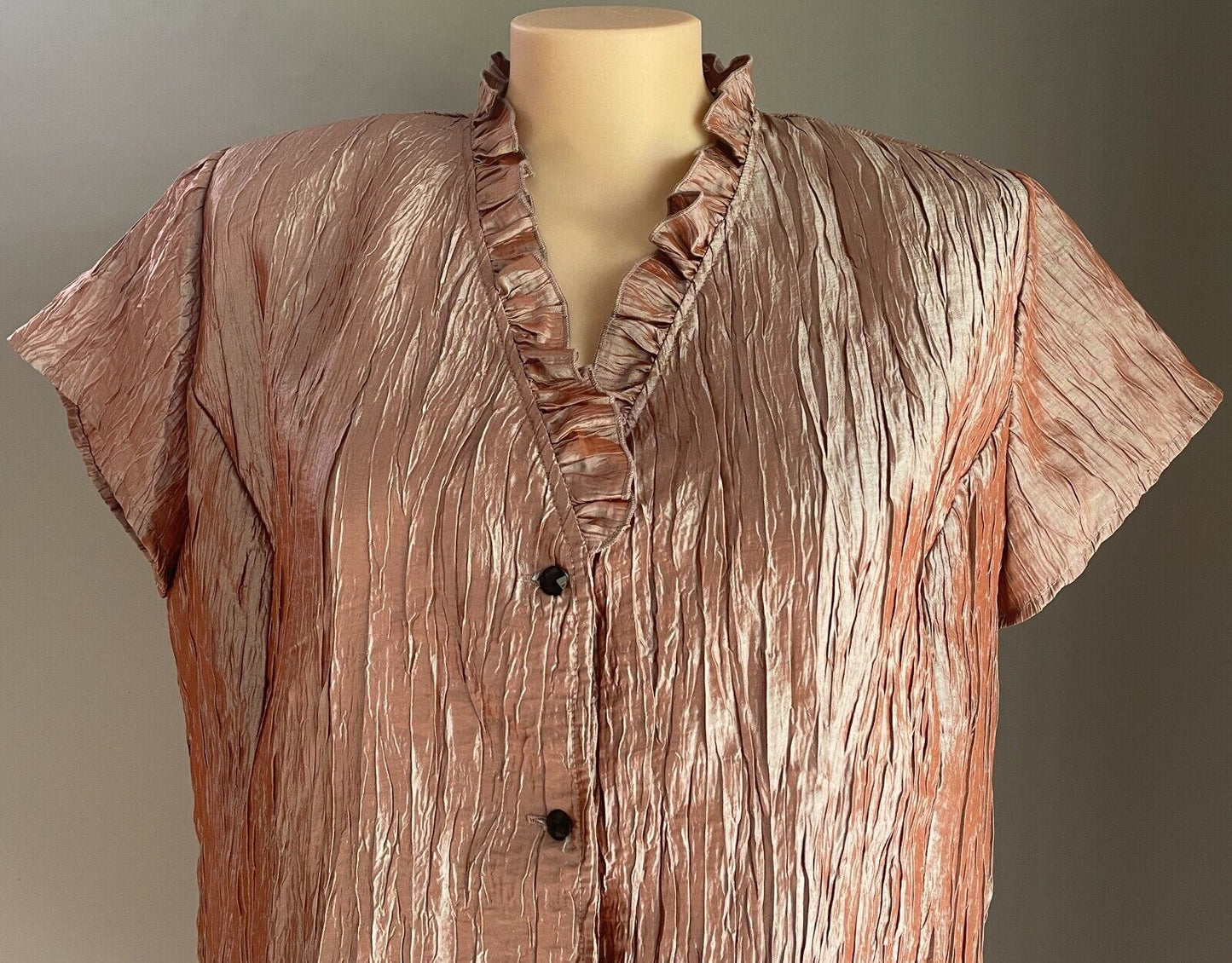 OPM Iridescent "Biscuit" Brown Crinkle Crease Cap Sleeve Blouse Plus Size 22 NEW