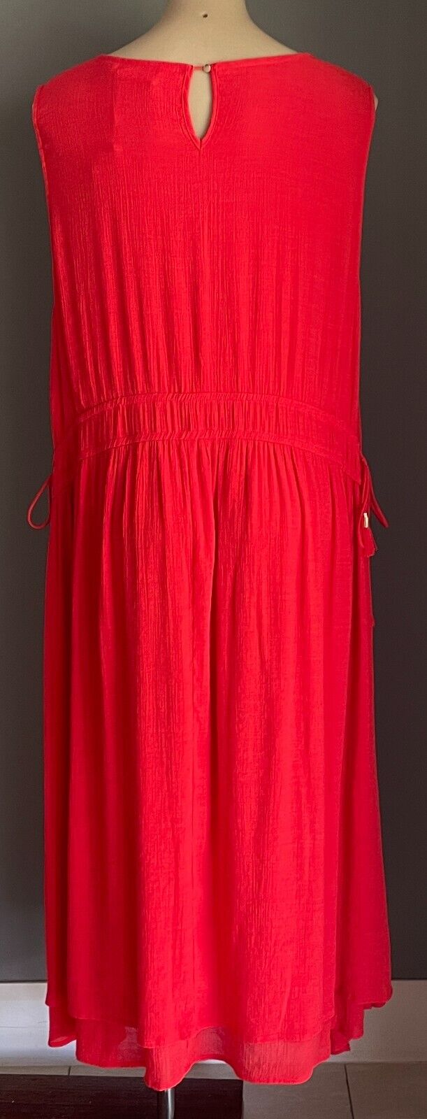 VIRTUELLE TAKING SHAPE TS Sun Blazing Midi Dress Orange Africa Calling Sz 20 NEW