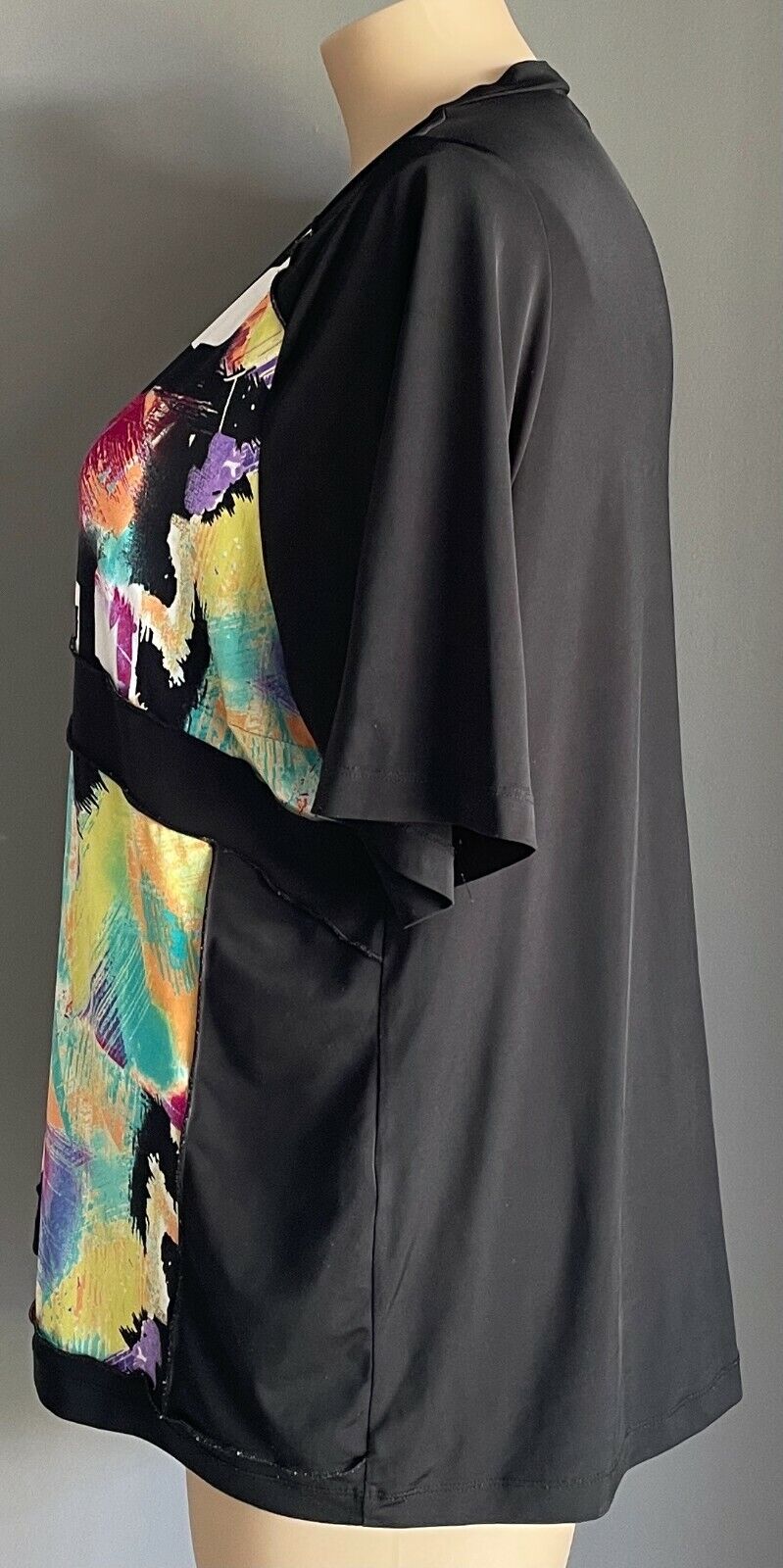 TAKING SHAPE TS Top Button Trim Black & Colour Abstract Short Sleeve Plus Size L