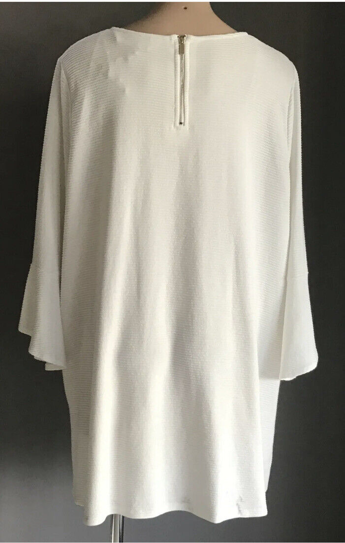 VIRTUELLE TAKING SHAPE Top Off White Textured Fabric Bell Sleeve Plus XL 24 NEW