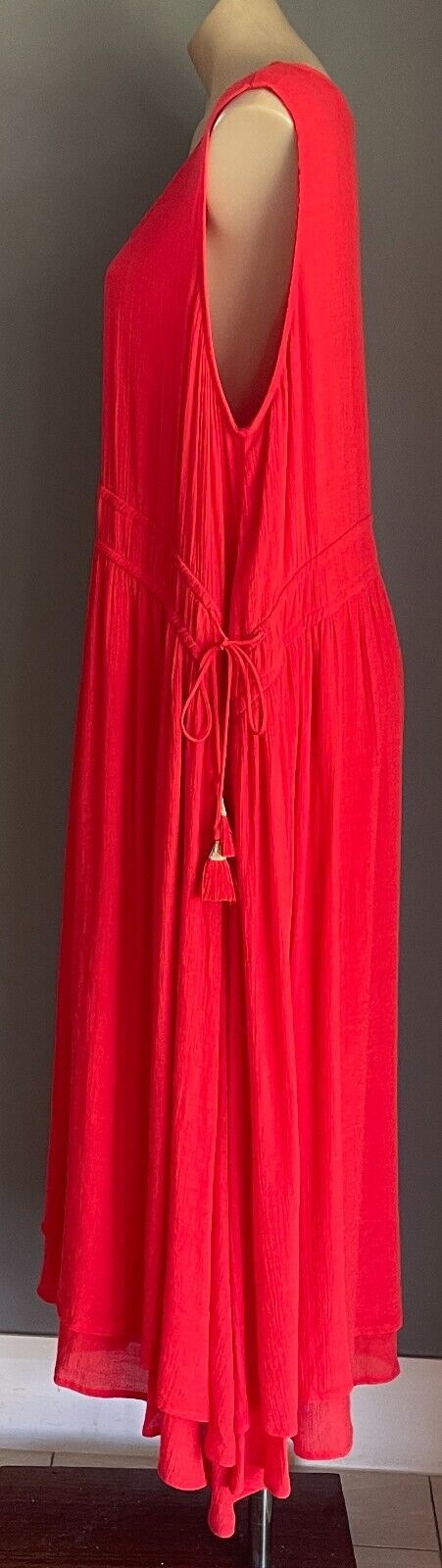 VIRTUELLE TAKING SHAPE Sun Blazing Midi Dress Orange Africa CTS alling Sz 18 NEW