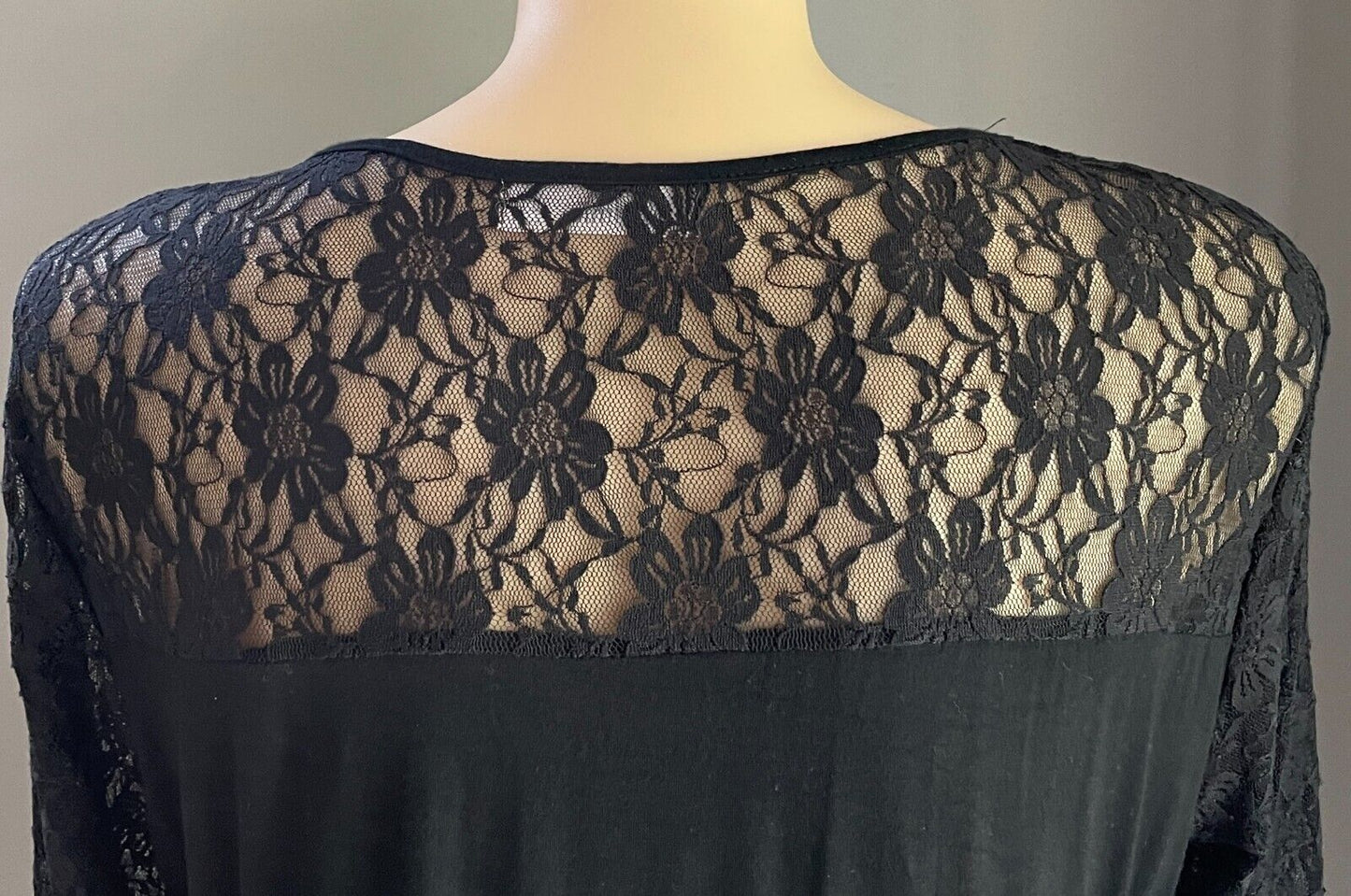 NEXTMIA Top Black Criss Cross Chest Long Sleeve Plus Size 26 Stretch Lace Trim