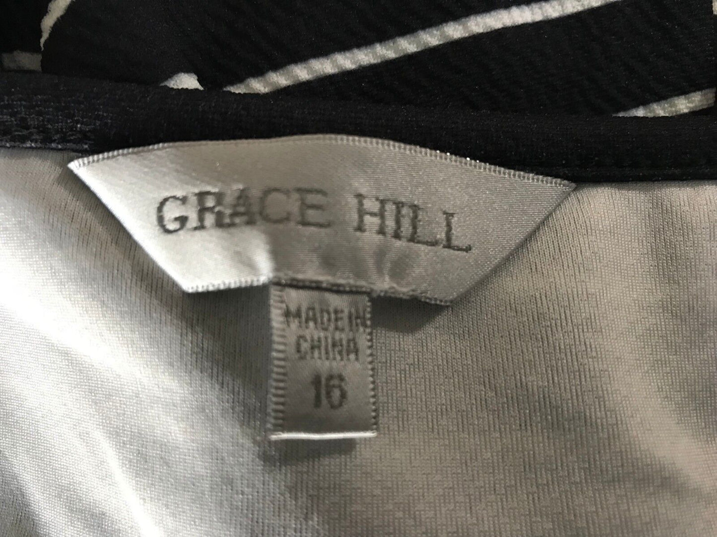 GRACE HILL Shift Dress Black & White Stripe Floral Hem Stretch Size 16 Gorgeous