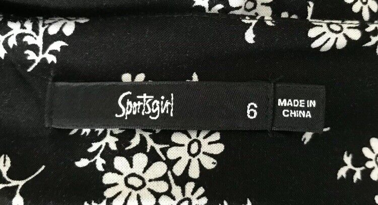 SPORTSGIRL Romper Black & White Floral Print Cap Sleeve Playsuit Shorts Size 6 8