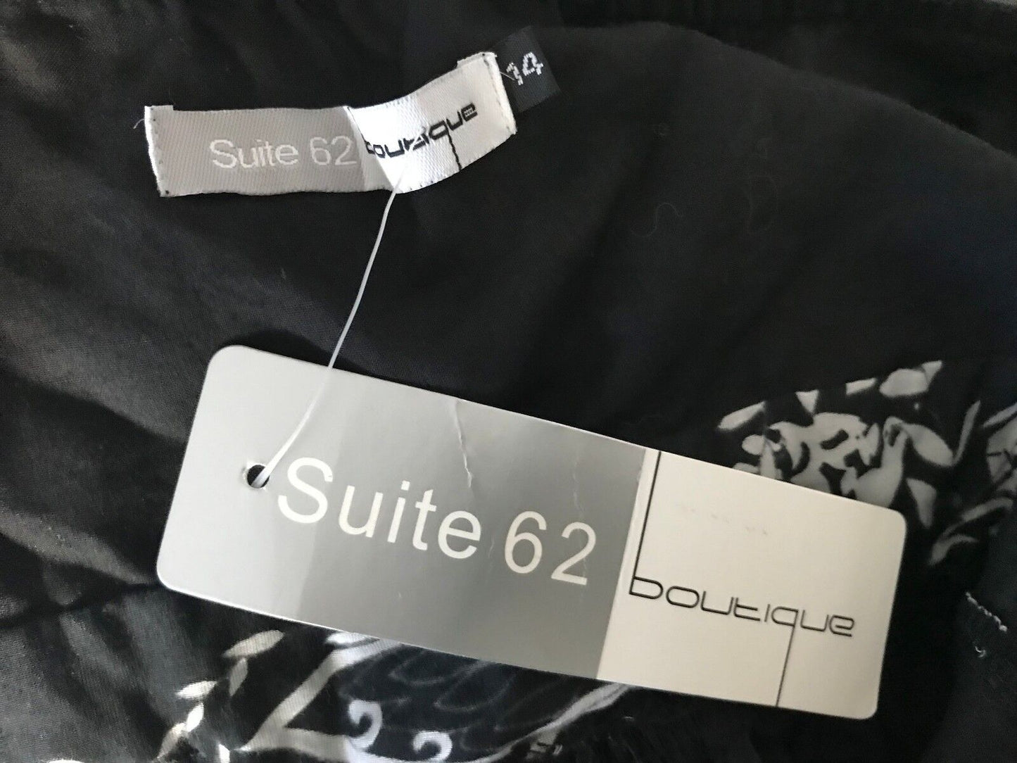 SUITE 62 BOUTIQUE Halter Neck Dress Size 14 Black & White Paisley & Floral NEW