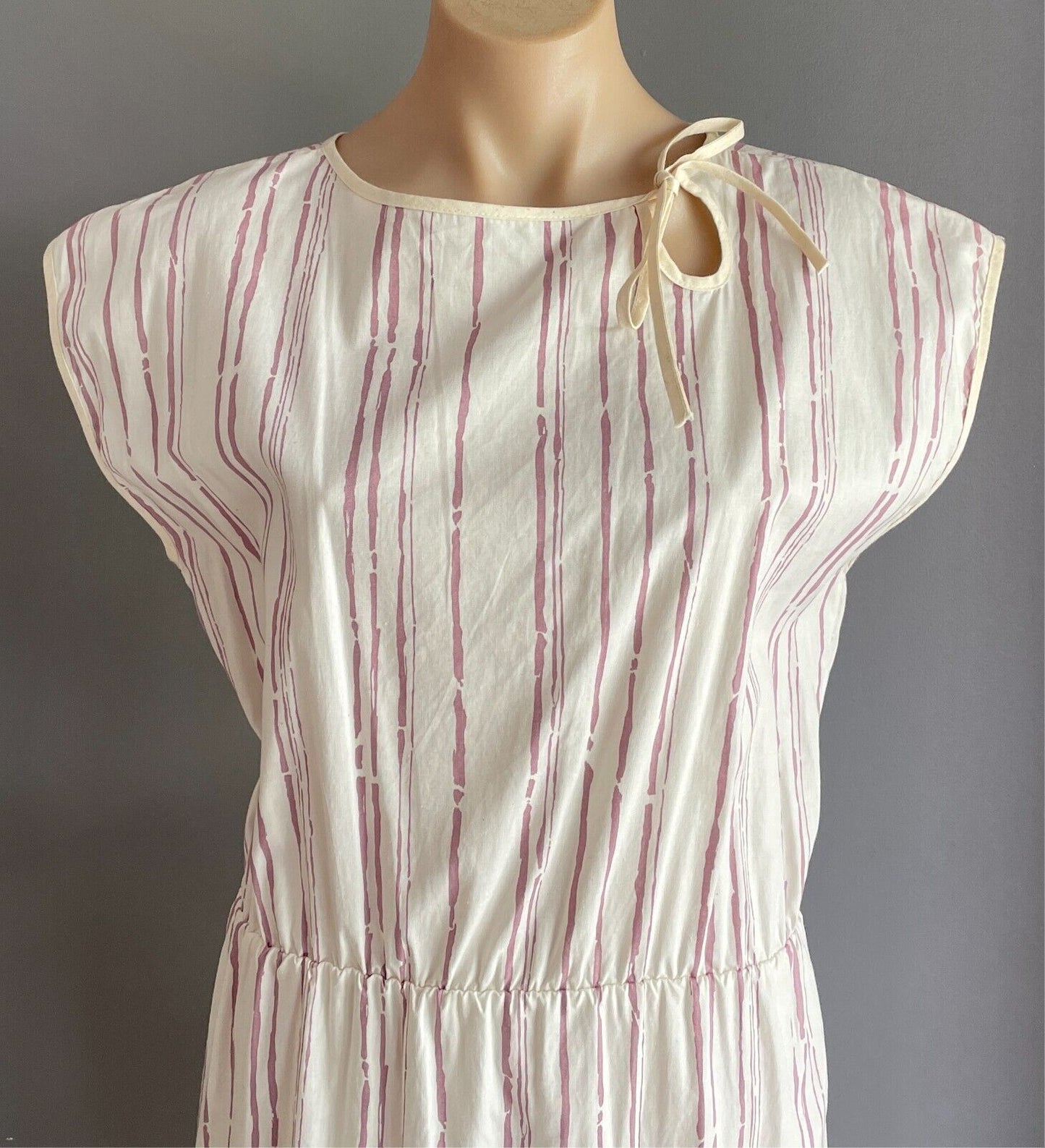Vintage White & Wine Colour Print Elastic Waist Dress Sleeveless Size 14 Cotton