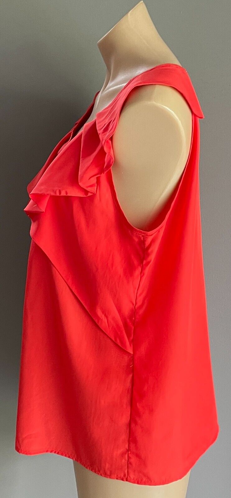 AVOCADO Blouse Coral Pleat Neck Sleeveless Ladies Top Size 14