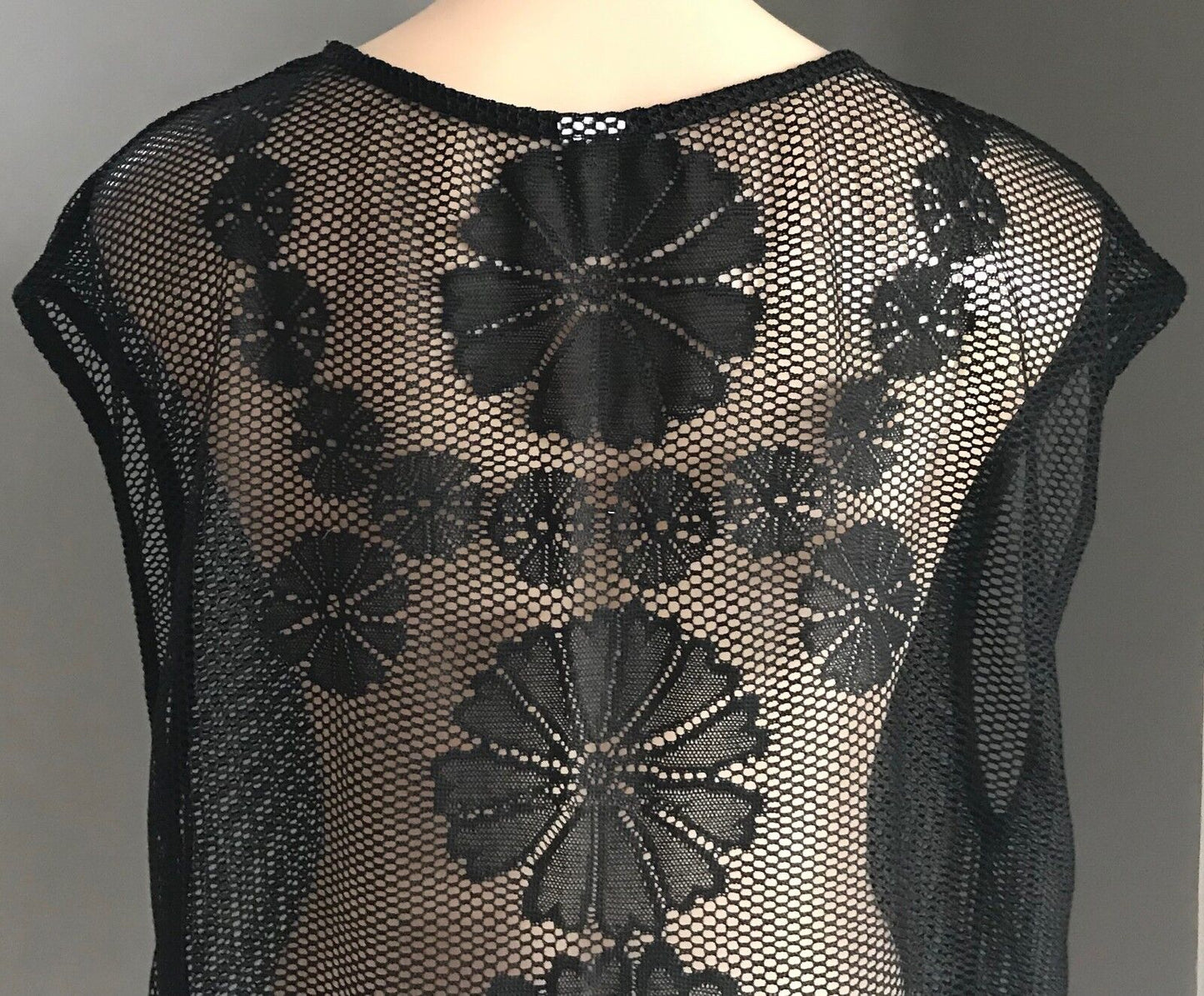 Swimsuit Cover Up Black Floral Net Sleeveless Tunic Top w Fringe Hem Size 12 14
