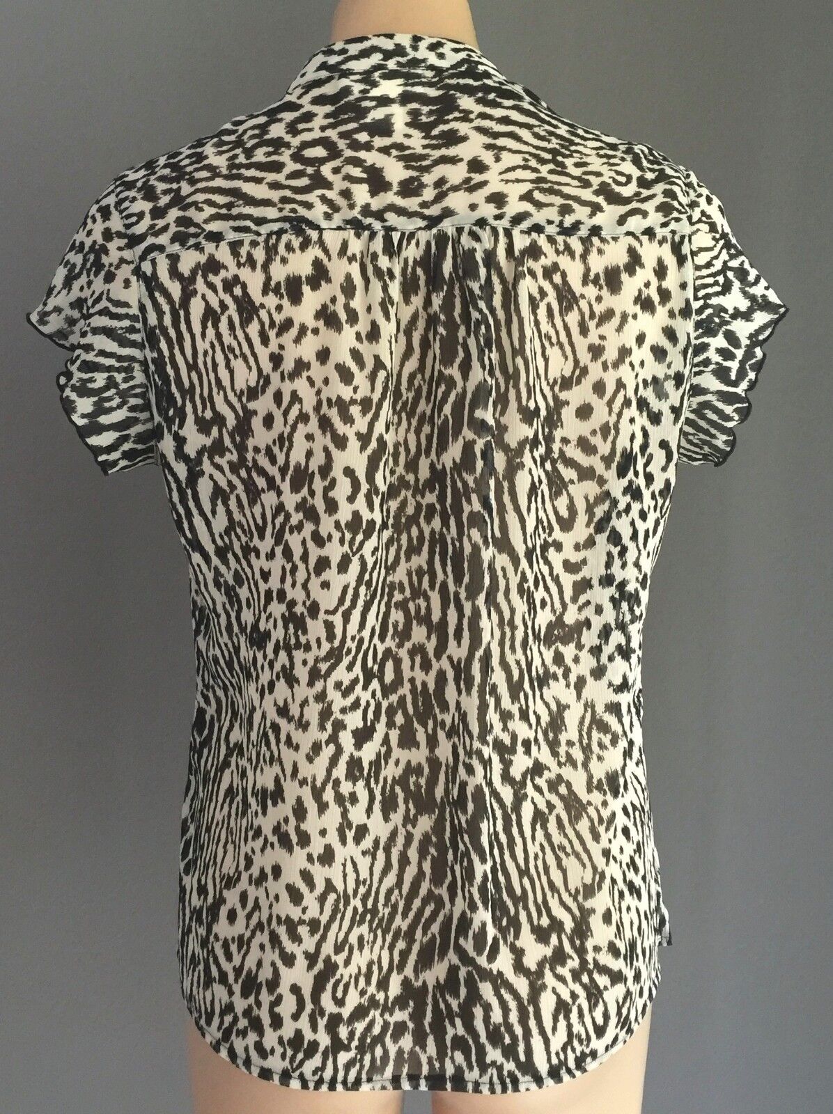 LIZ JORDAN Top Sheer Black & White Leopard Print Short Sleeve Dressy 14 16 New