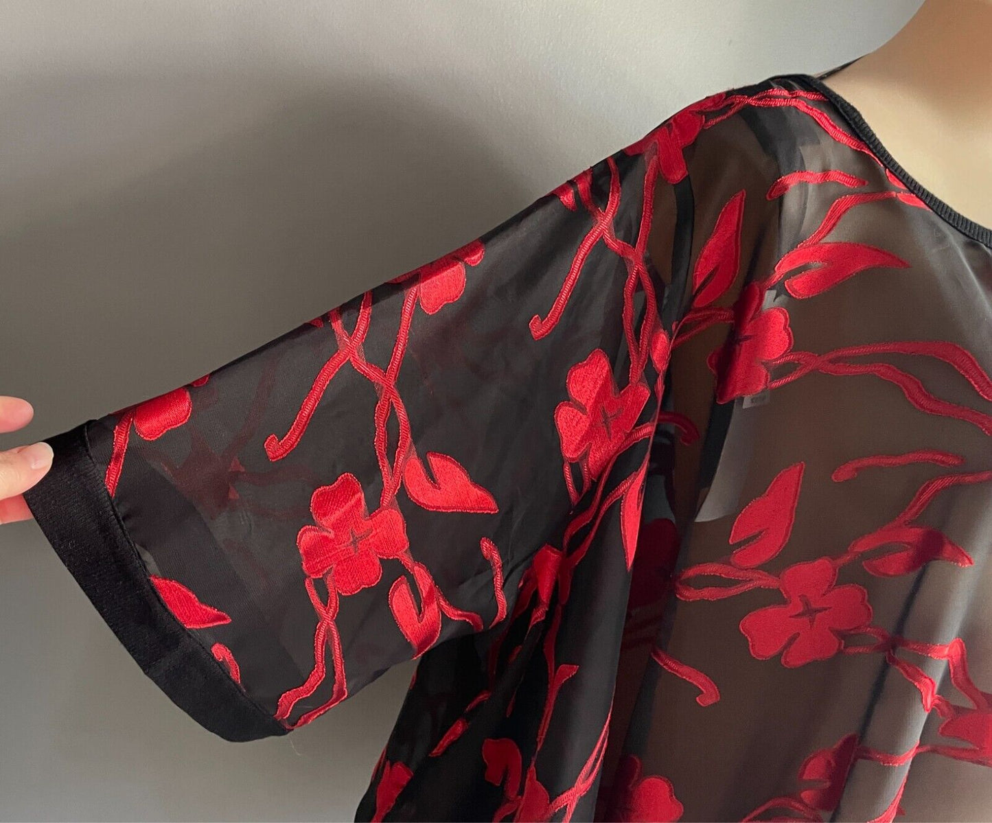 TAKING SHAPE Black & Red "Harajuki" Top Plus Size M/L Wear 4 Ways Semi Sheer NWT