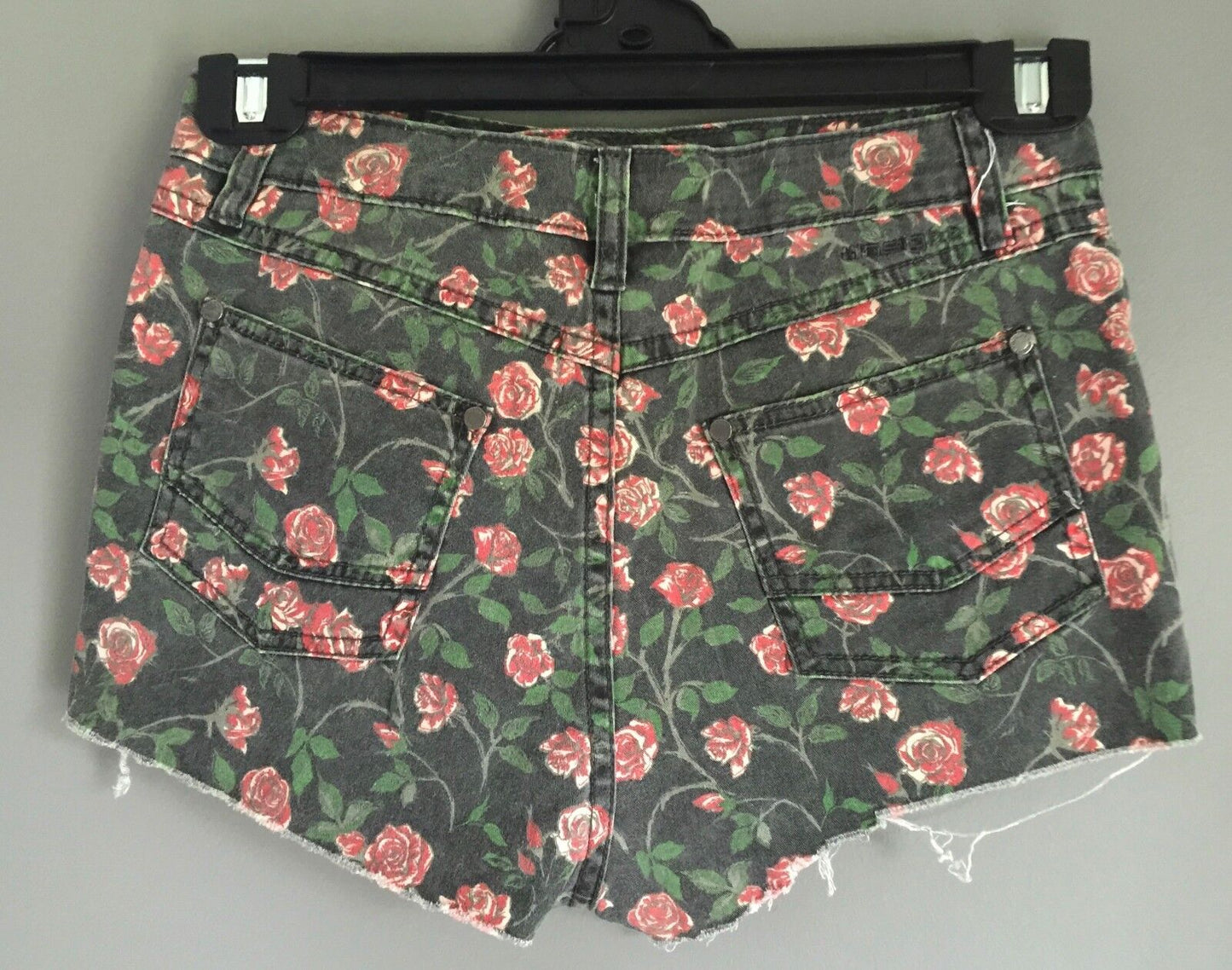 INSIGHT Shorts Multi Coloured Floral Frayed Edge Short Shorts Ladies Size 8 NEW
