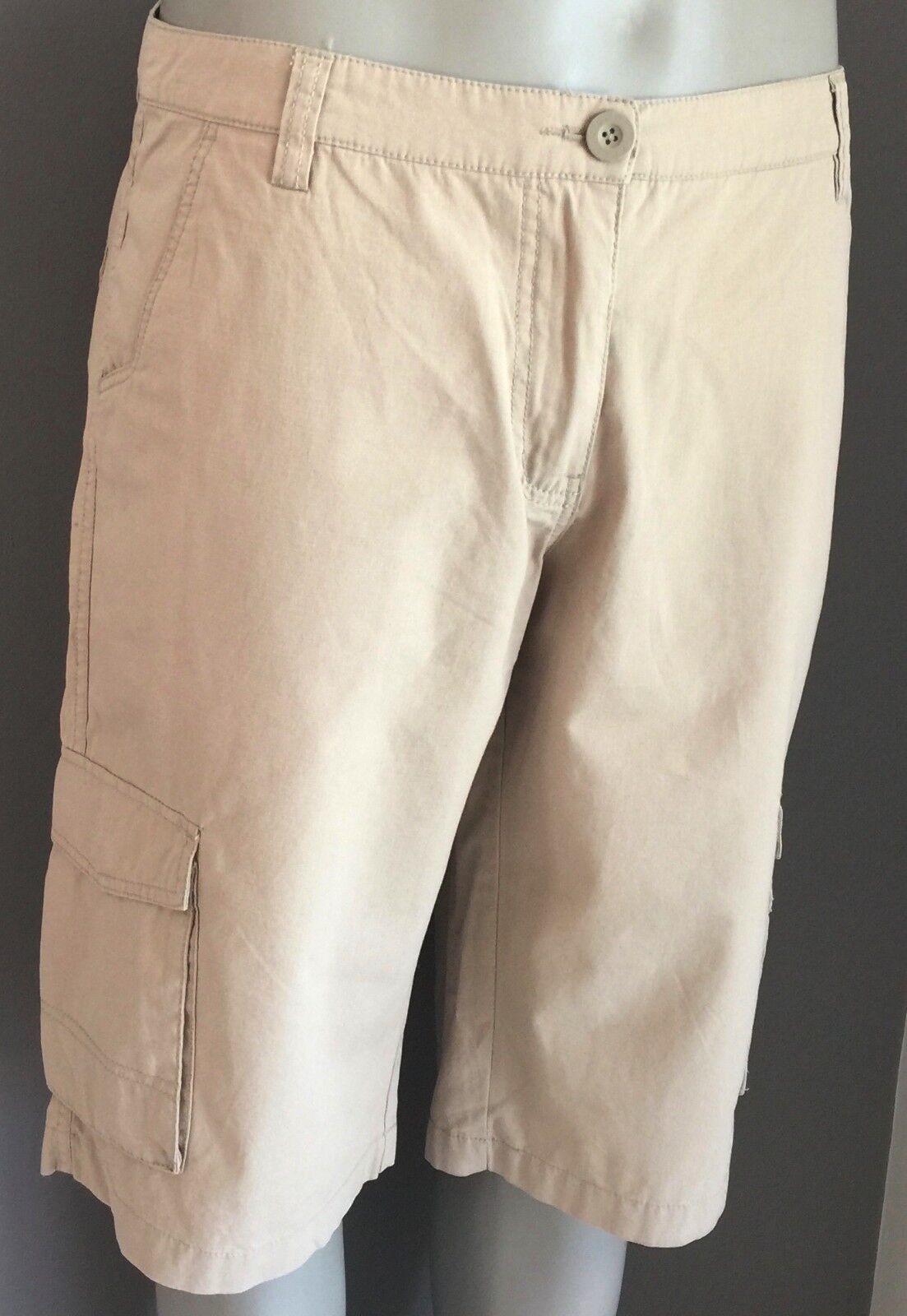 CAPE LIFESTYLE Cargo Shorts Cotton Stone Colour Ladies Size 16 NEW