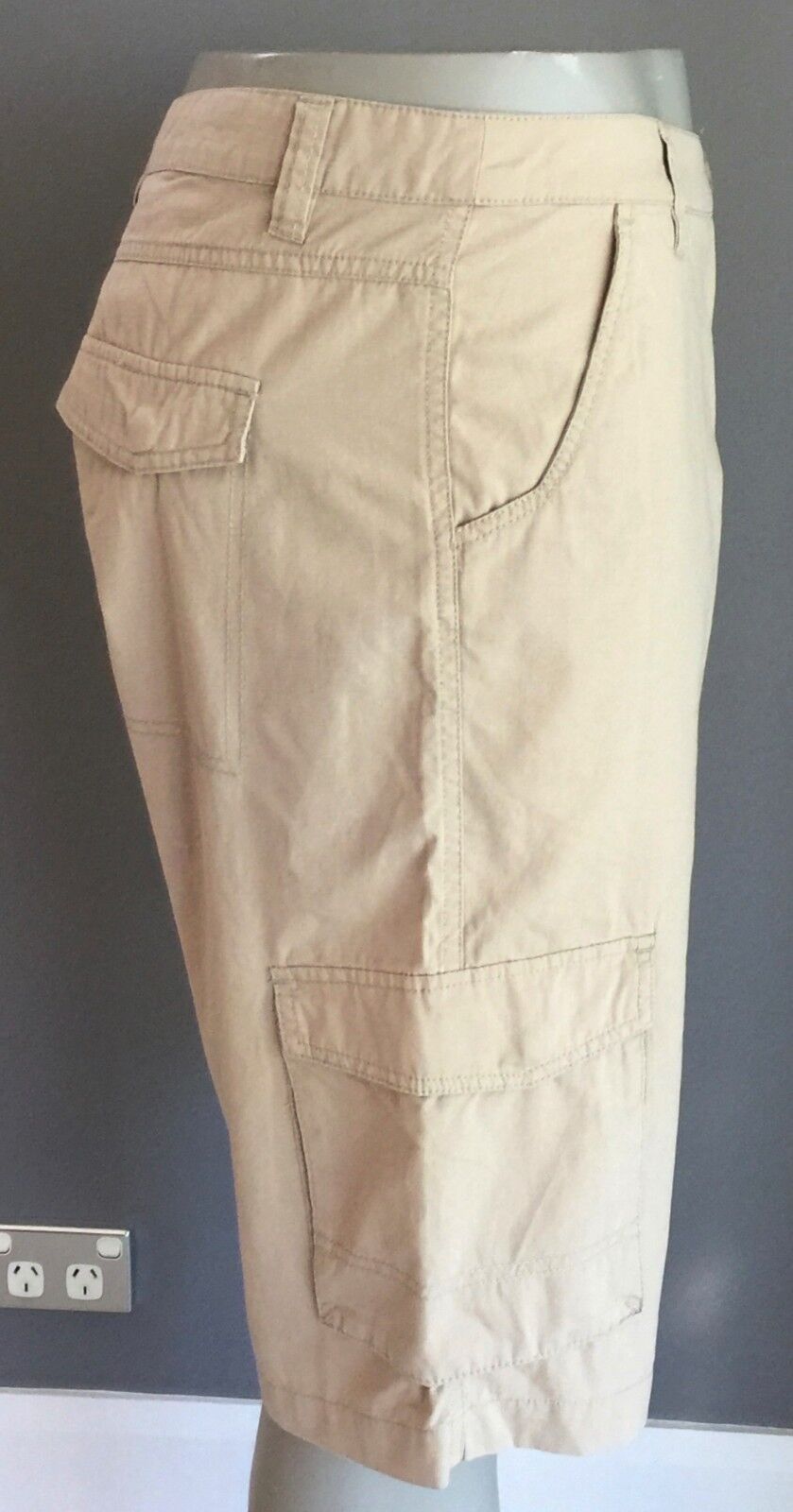CAPE LIFESTYLE Cargo Shorts Cotton Stone Colour Ladies Size 16 NEW