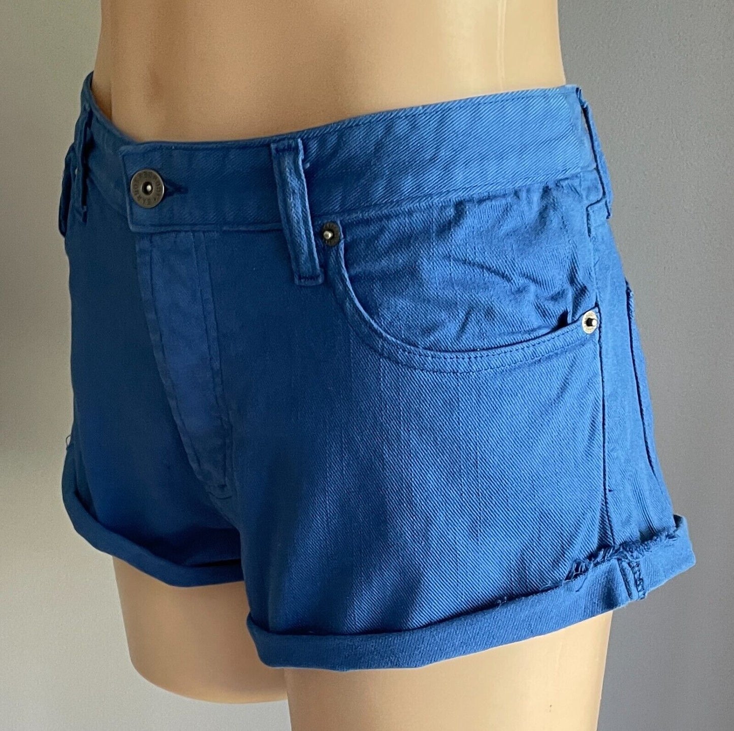 BARDOT DENIM Blue Cuffed Shorty Shorts Ladies Size 14 Button Fly 5 Pocket Cut