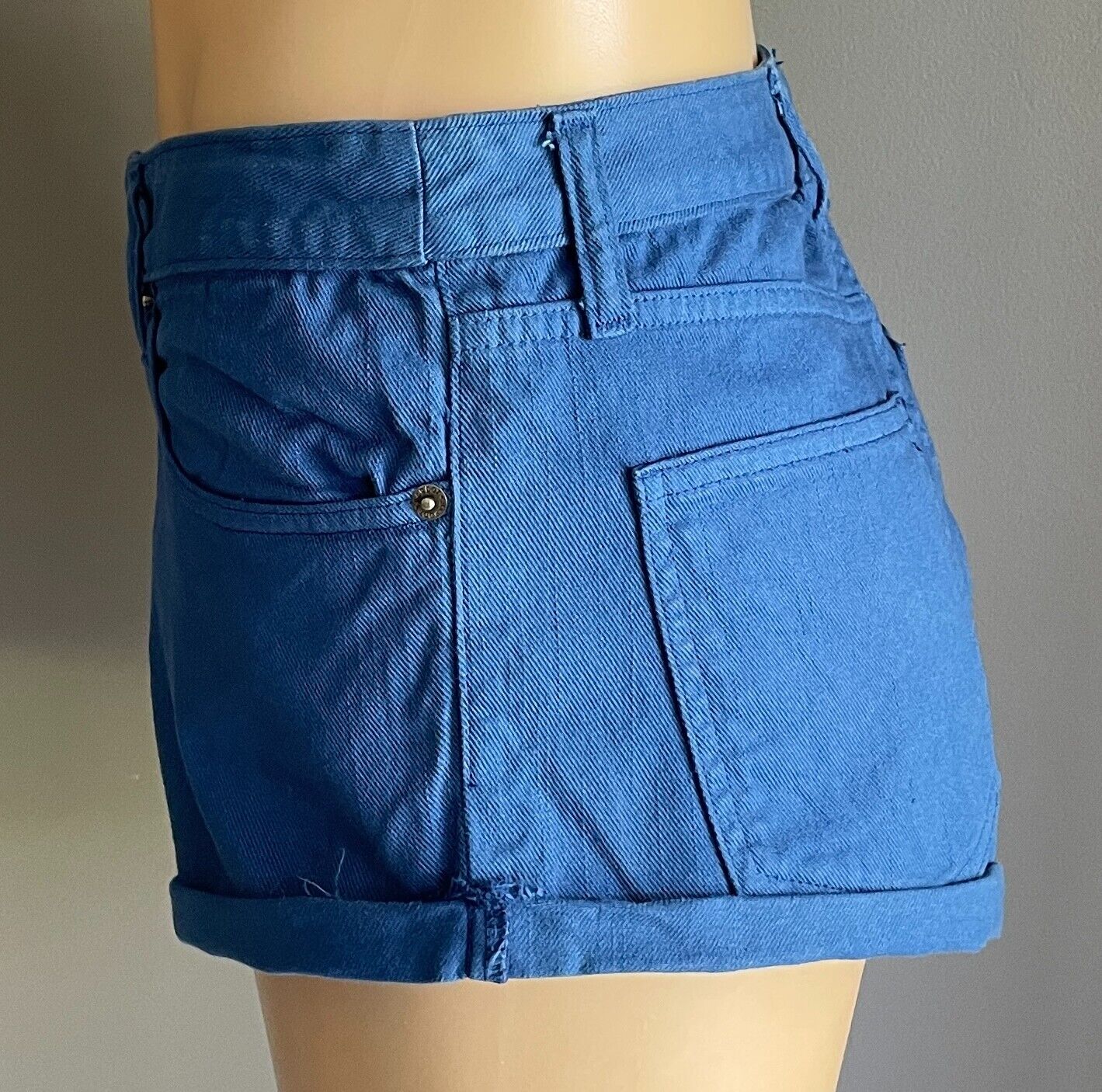 BARDOT DENIM Blue Cuffed Shorty Shorts Ladies Size 14 Button Fly 5 Pocket Cut