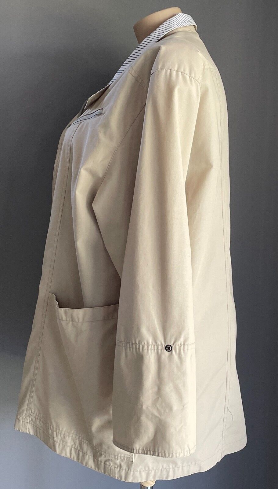 ICELANDIC Beige Water Repellent Jacket Plus Size 18 Adjustable Sleeves Vintage