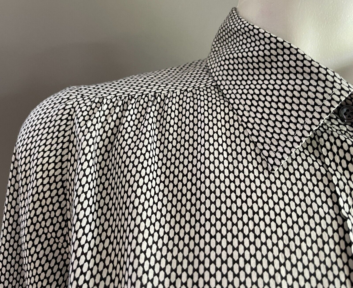 J. CREW Shirt Black White Print Button Up Long Sleeve Cotton Ladies Size 0 AU 8