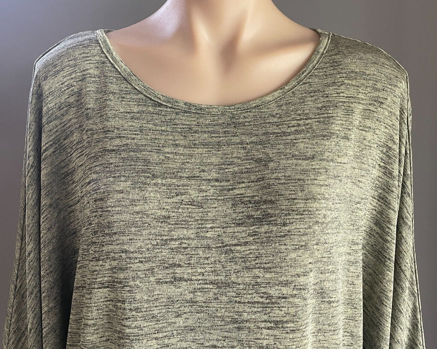 W LANE Top Chartreuse & Black Marl Slinky Style Size L 14 3/4 Dolman Sleeves