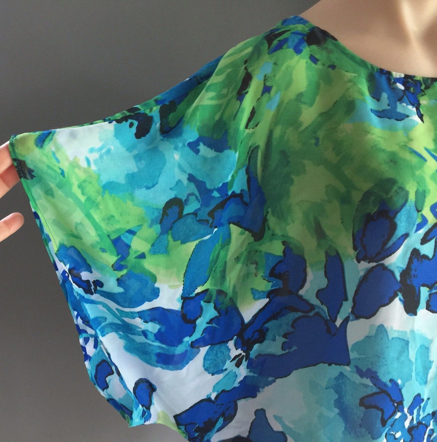 W LANE Kaftan Sheer Top Bright Colourful Floral Beach Cover Pool Size L 12 NEW