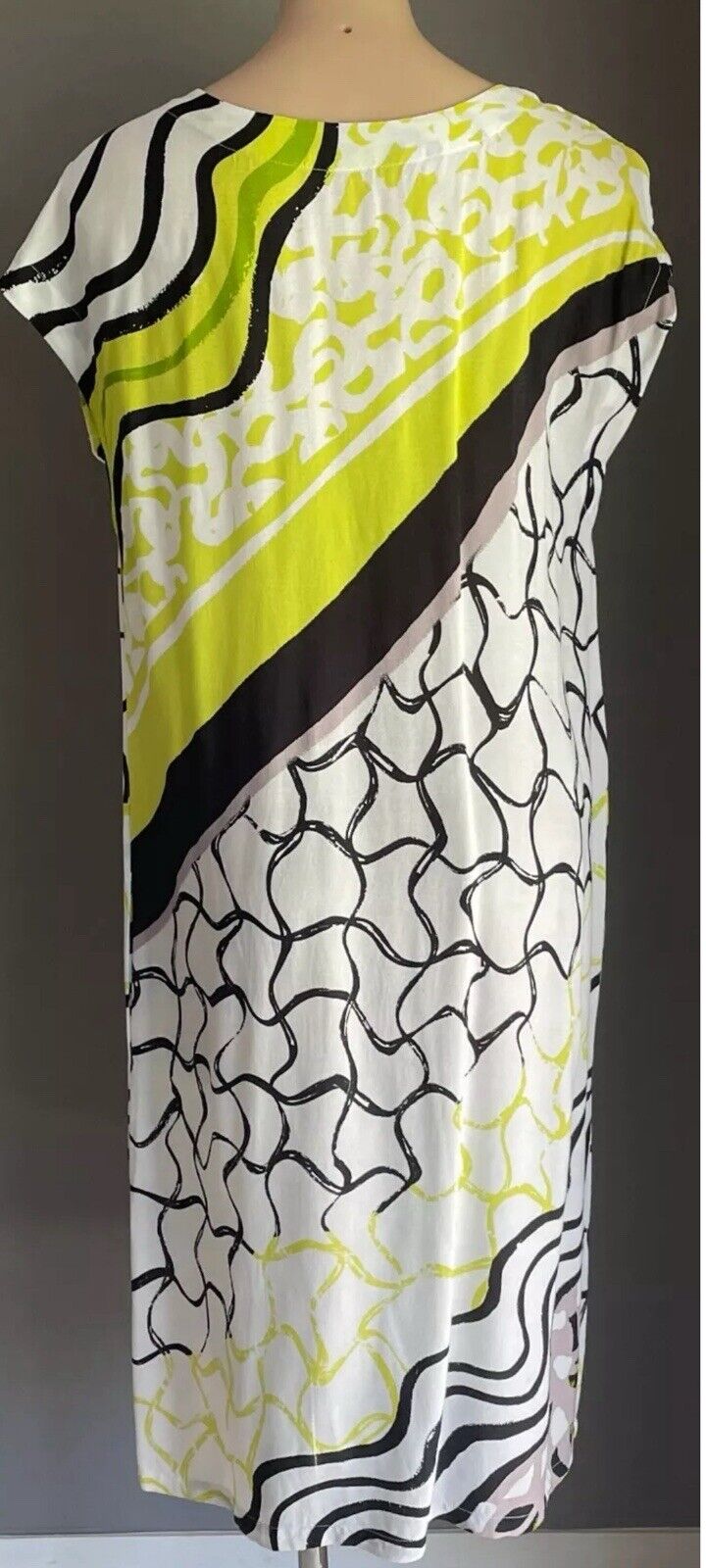 W LANE Midi Dress White Black Taupe Neon Abstract Print Cap Sleeve Shift Size 16