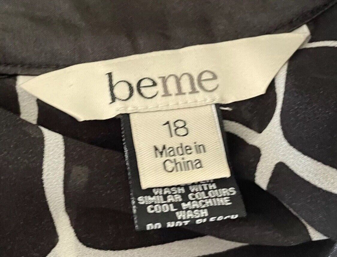 BEME Kimono Top Black & White Print Semi Sheer Short Sleeve Plus Size 18 NEW