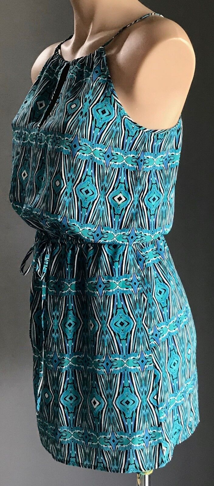 FOREVER 21 Dress MultiColoured Geo Print Sleeveless Ladies Size M 10 12 NEW