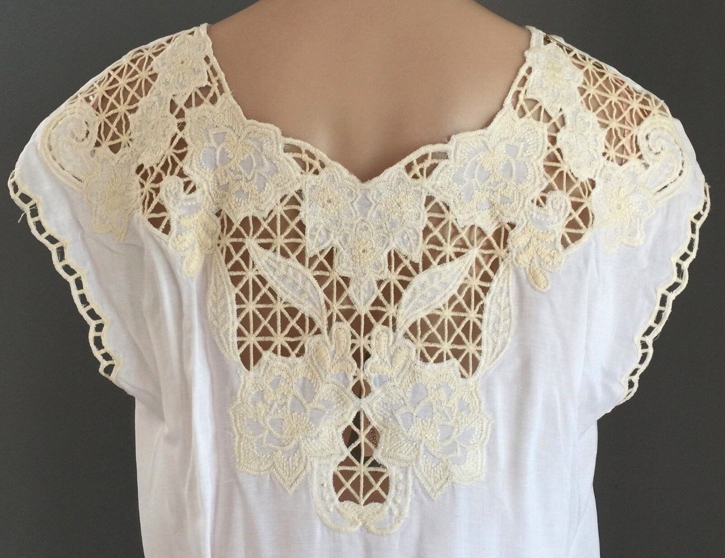 FOREVER 21 Woven Top Ivory Tan Cap Sleeve w Lace Back Size M 10 12 Boho NEW
