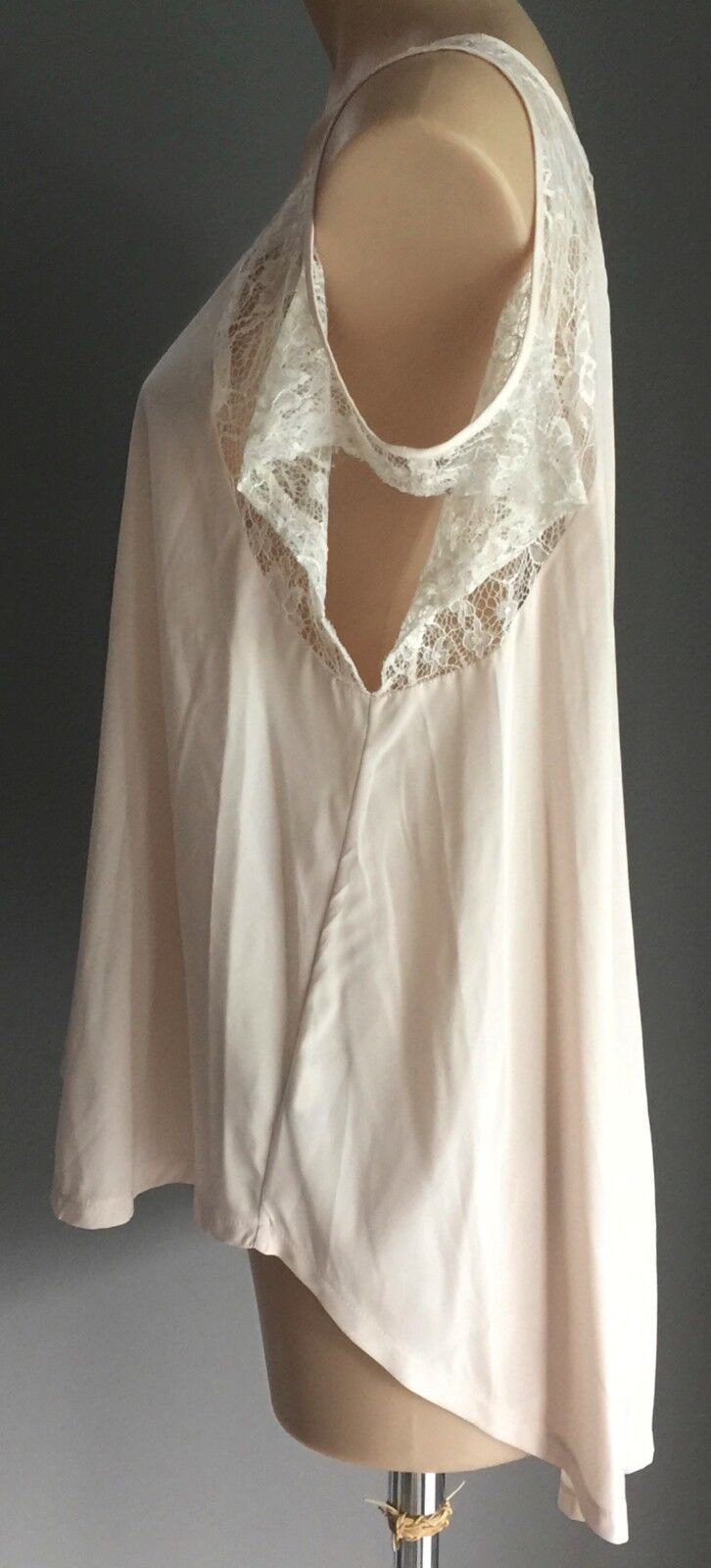 SPORTSGIRL Top Cold Shoulder Champagne Ivory Lace Summer Blouse Ladies Size 10